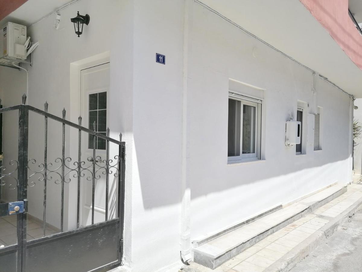 Alex Apartment, Cozy Place In Heraklion Center Экстерьер фото